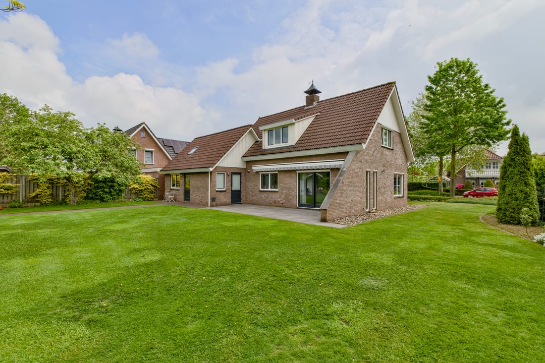 Photo 41 of Veeneslagen 19