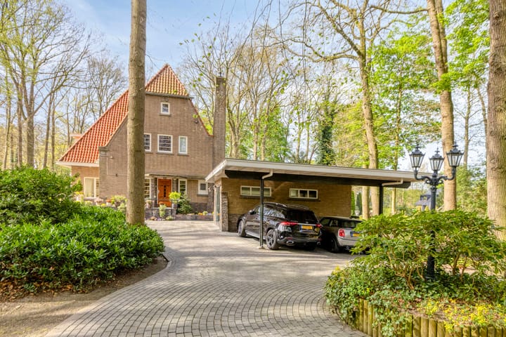 Vrijstaande woning te koop: Kuyerhuislaan 9, Zwolle
