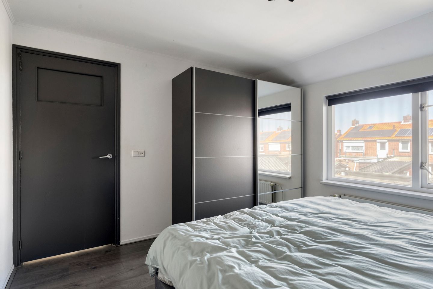 Photo 19 of Henry Dunantstraat 22