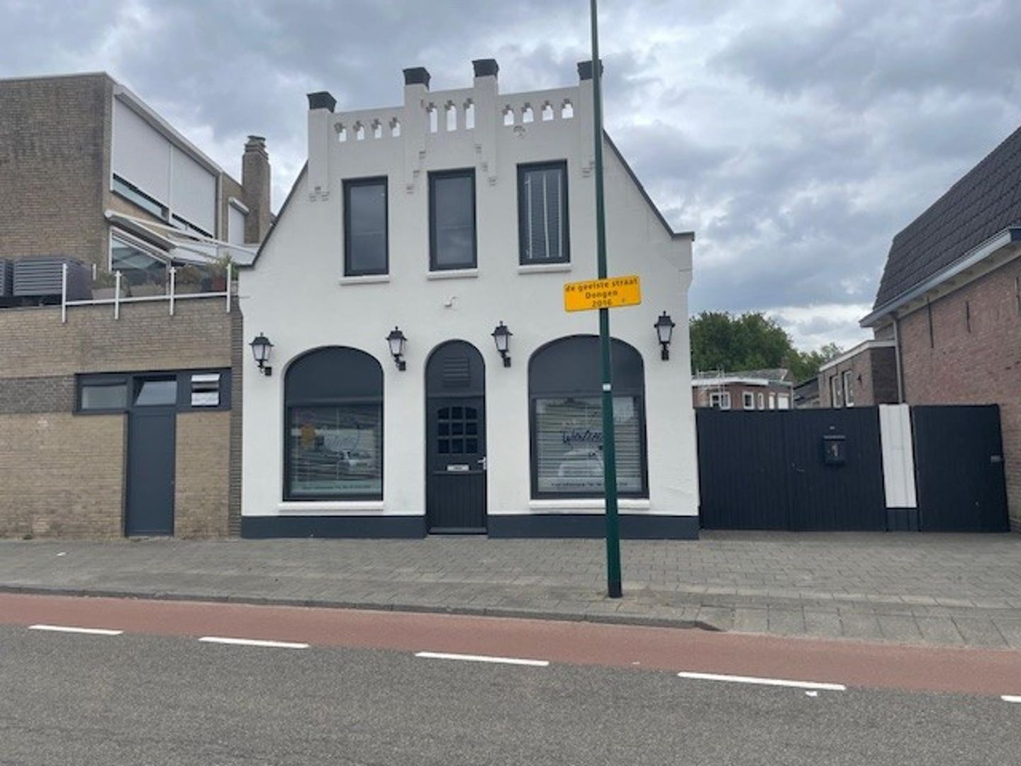 Bekijk foto 2 van Wilhelminastraat 1