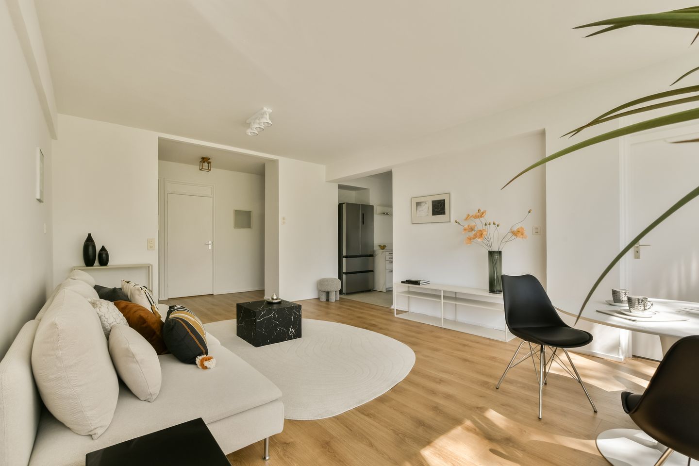 Photo 10 of Meander 107