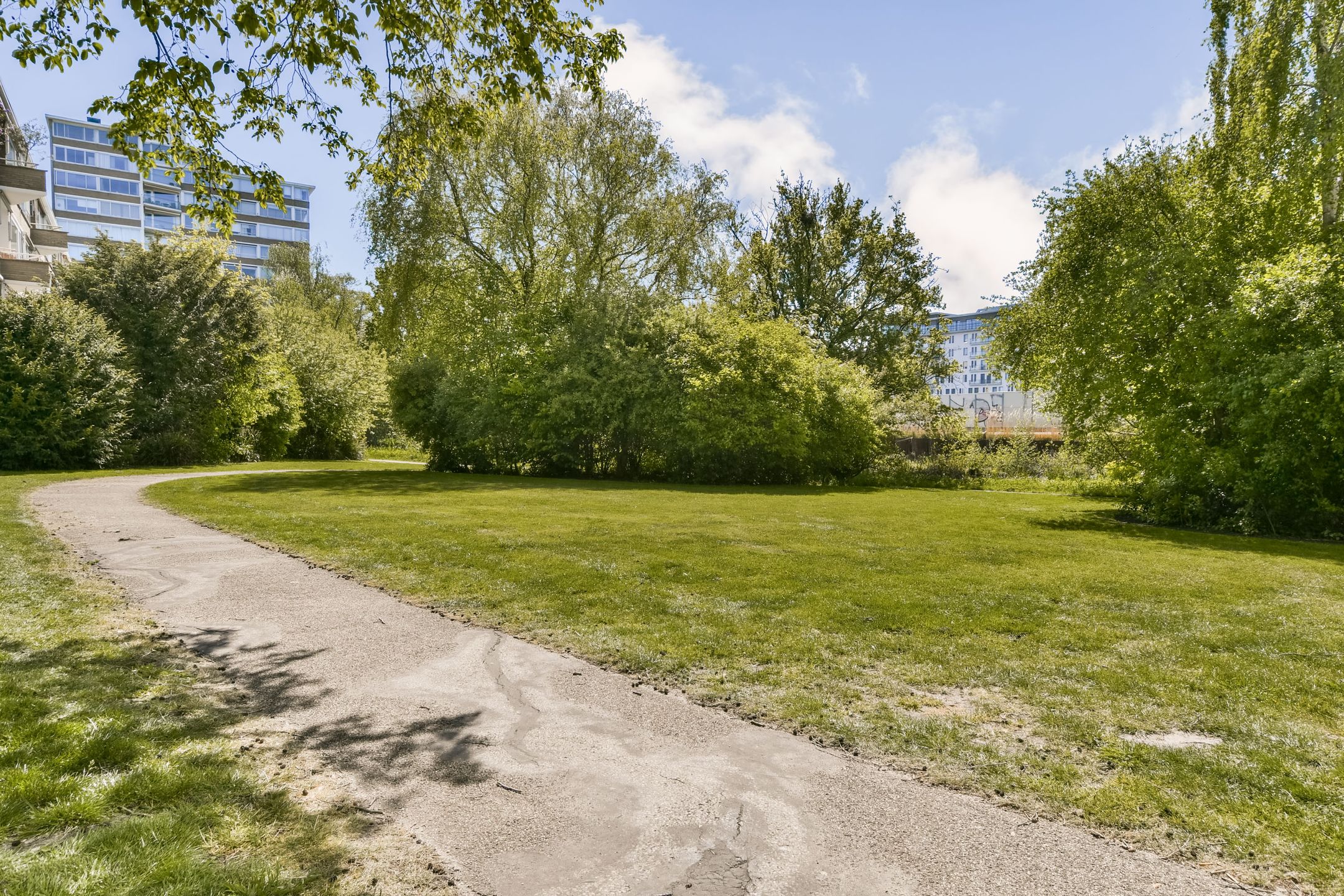 Photo 21 of Meander 107