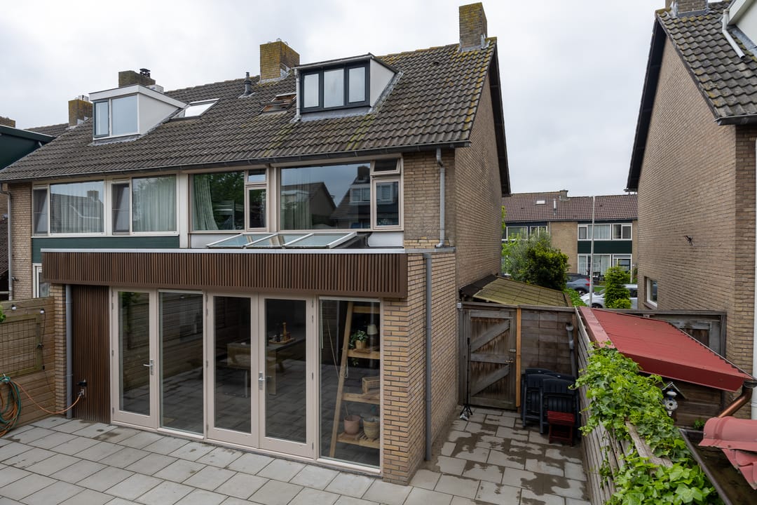 Photo 22 of Vierambachtsstraat 34