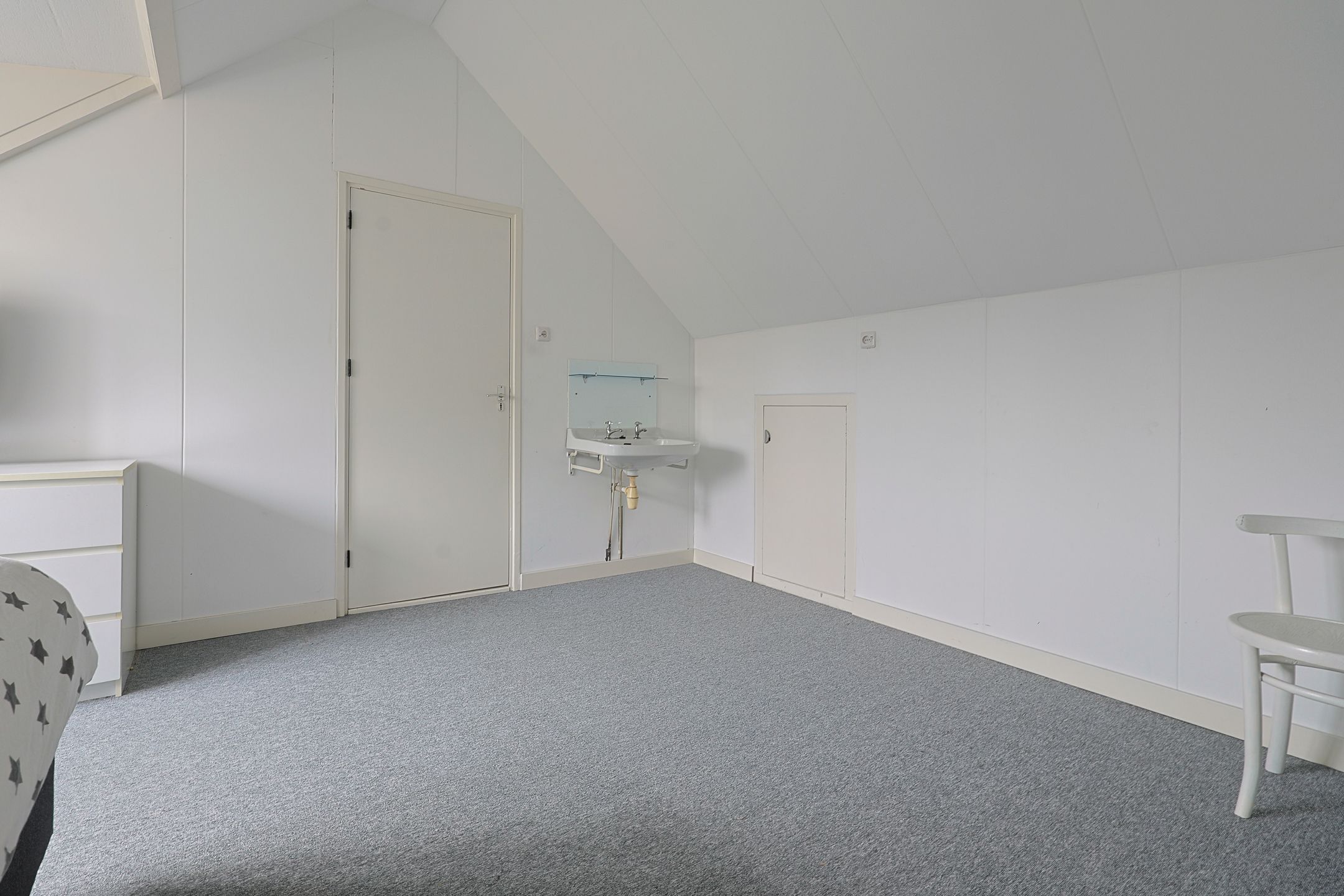 Photo 18 of Vierambachtsstraat 34