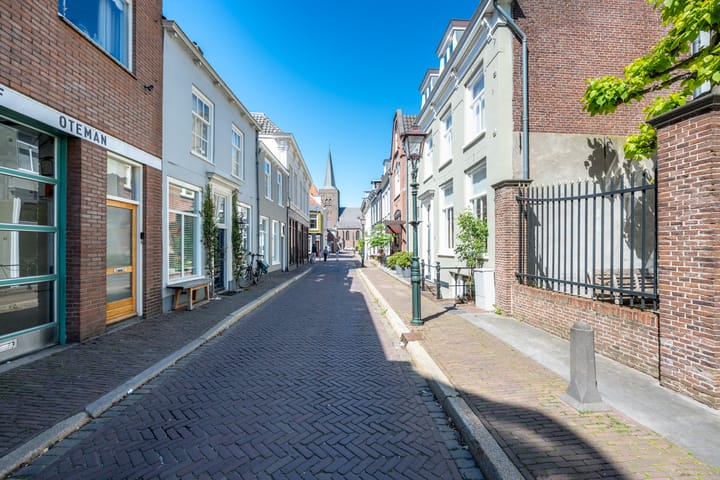 Foto 4 van Oeverstraat 19