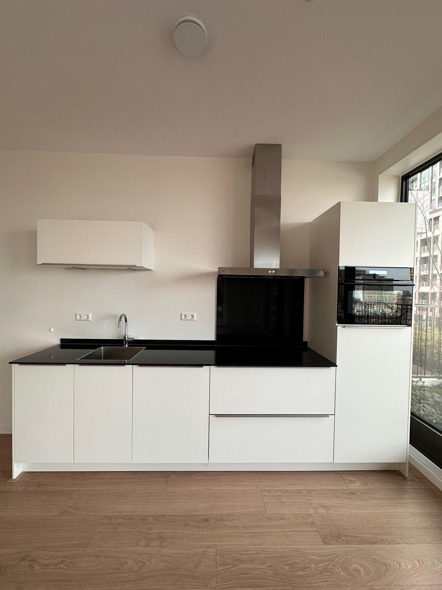 Photo 6 of Hoola van Nootenstraat 116