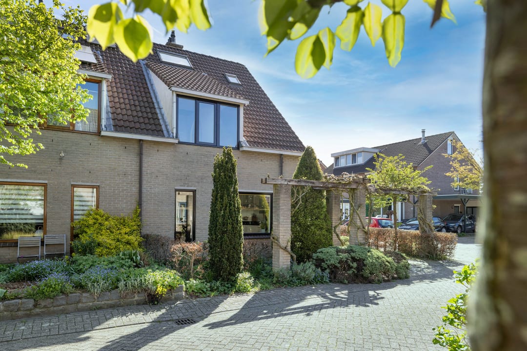 Photo 41 of Zevenblad 26
