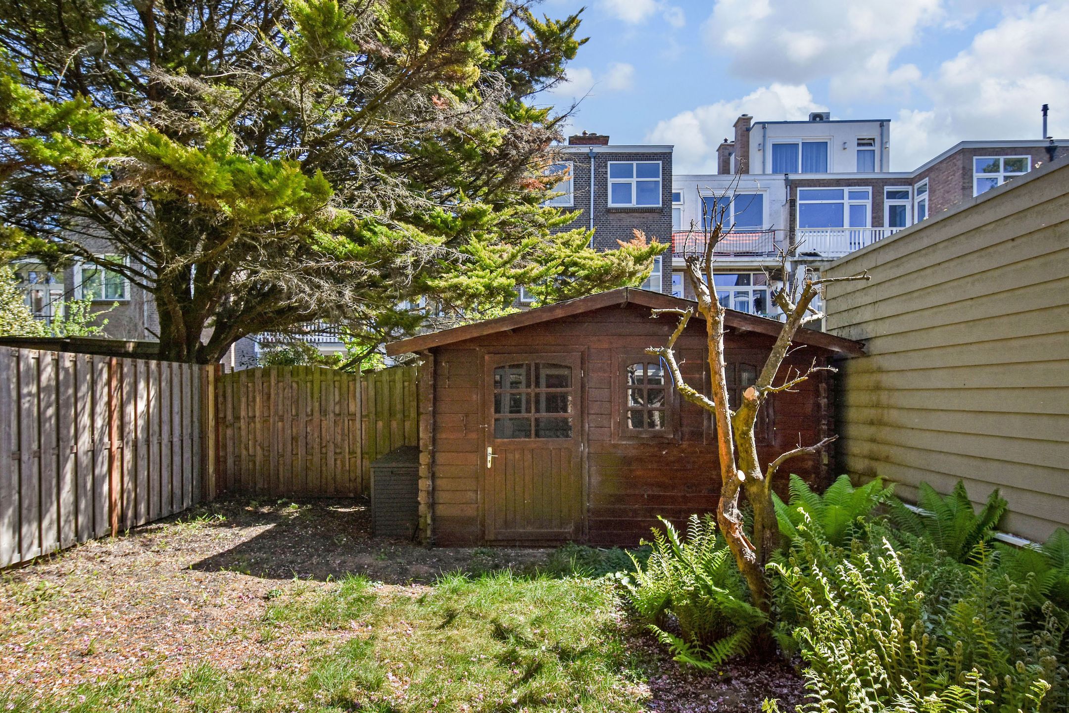 Ground Floor Apartment with Sunny Southeast-Facing Garden in Popular Bomenbuurt — 18
