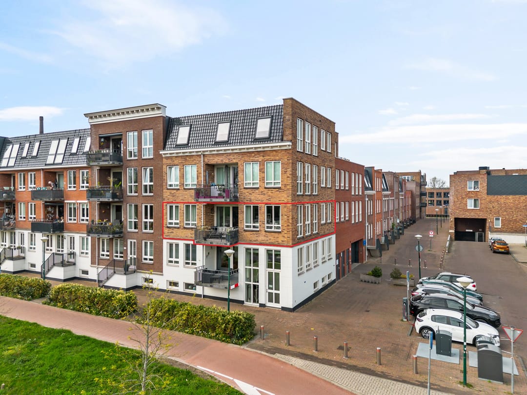 Foto 1 van Hoge Rijndijk 4-52