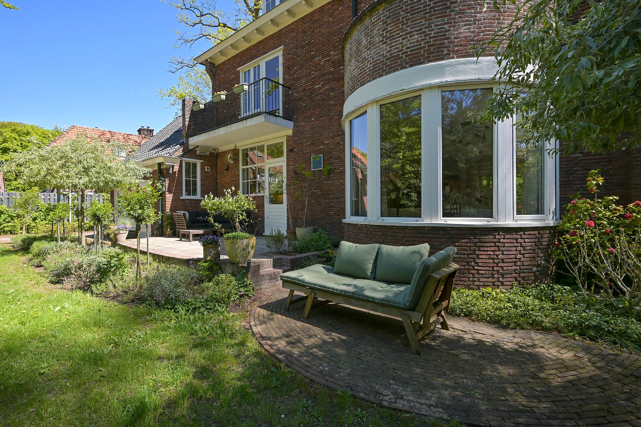 Photo 36 of Raadhuislaan 10