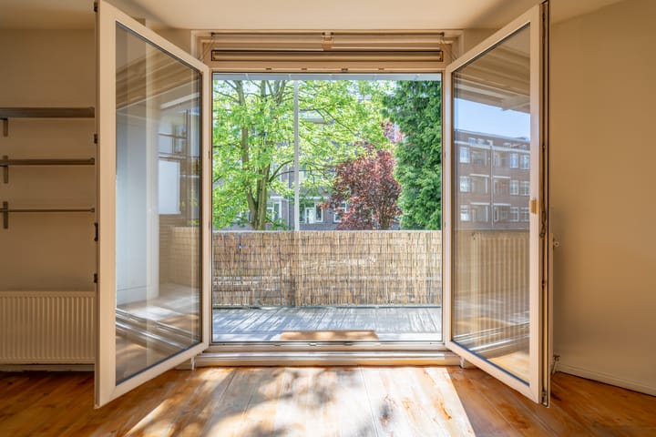 Foto 3 van Admiraal De Ruijterweg 383-1