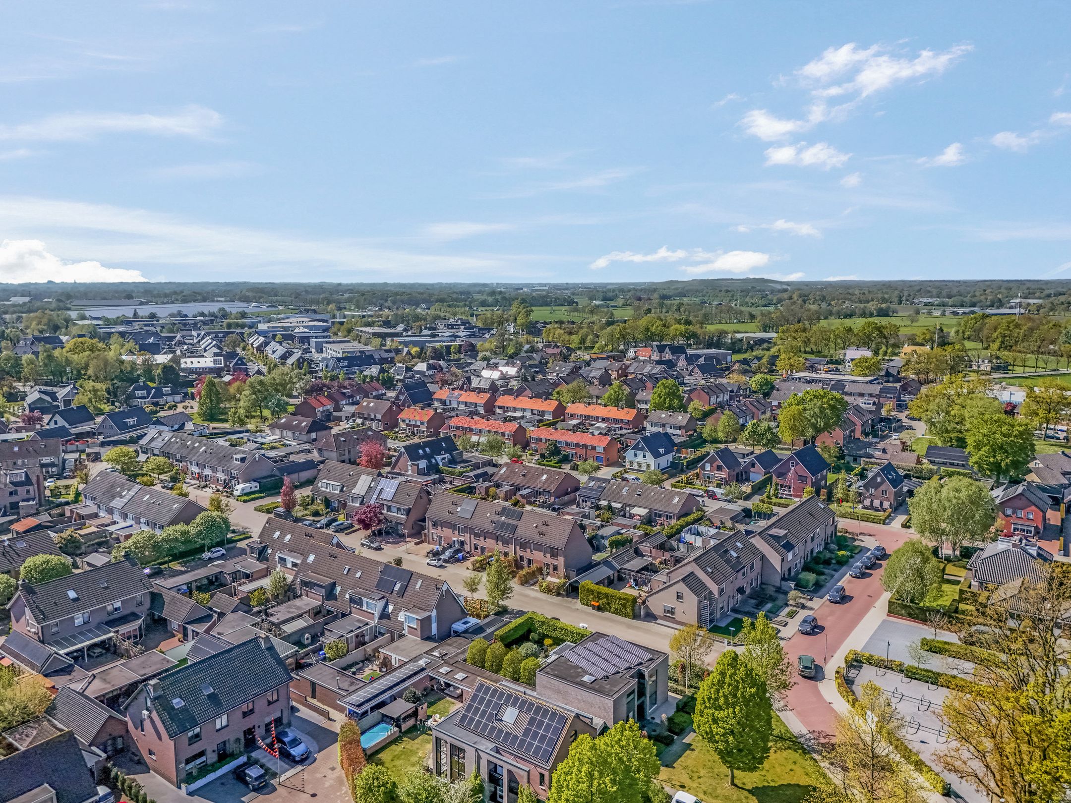 Photo 30 of Tjaskerstraat 2
