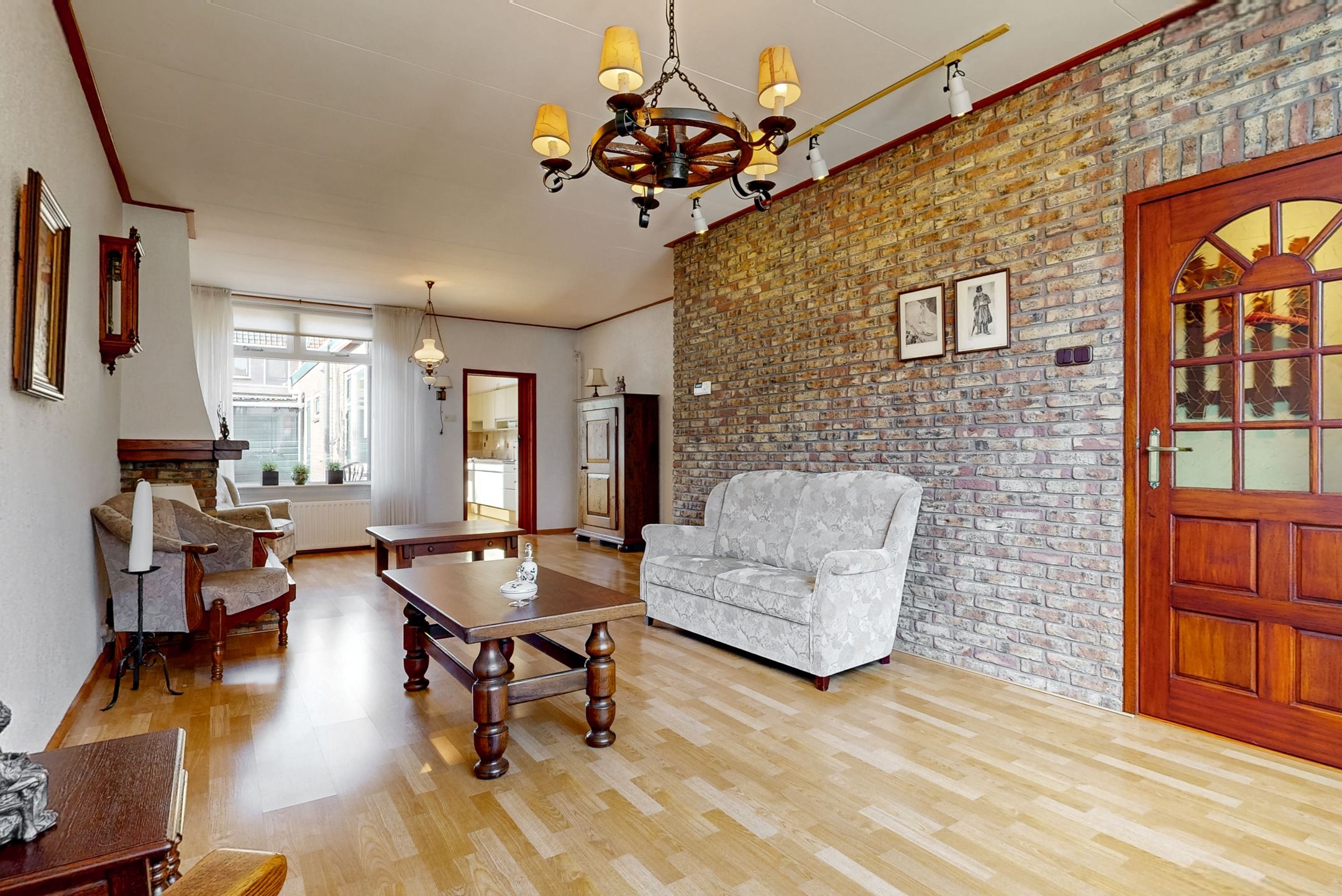 Photo 6 of Admiraal de Ruyterstraat 55