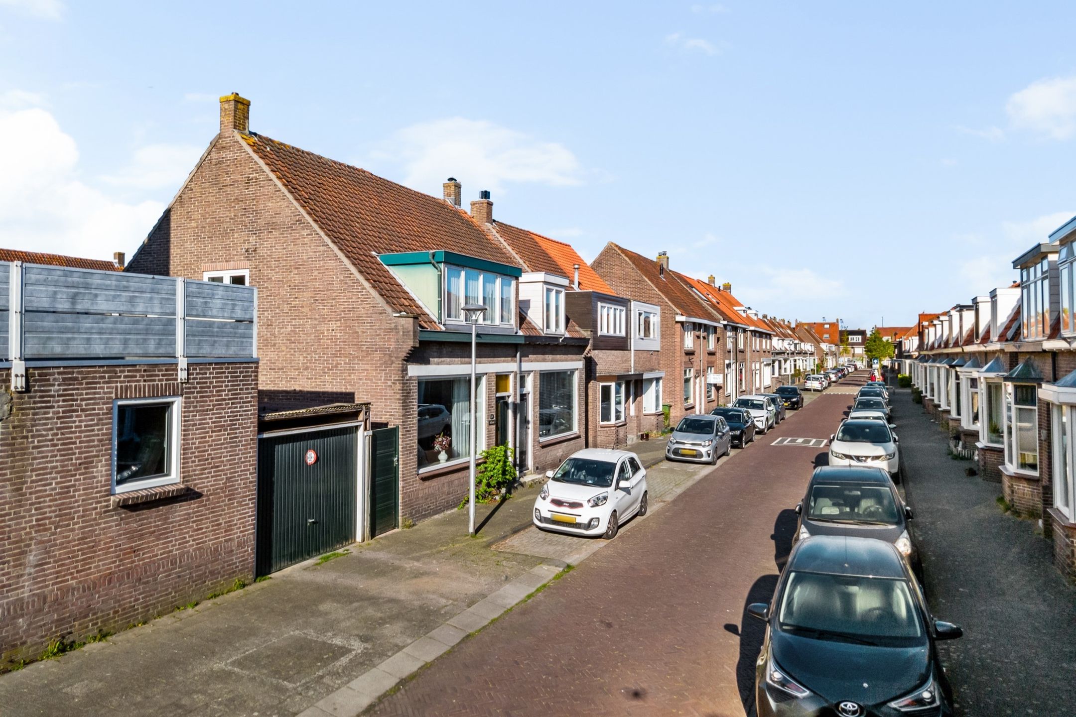 Photo 27 of Admiraal de Ruyterstraat 55