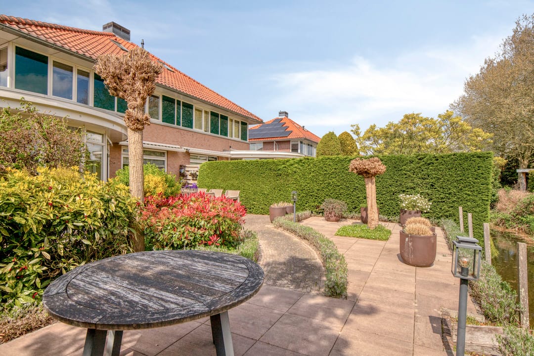Spacious Four-Bedroom Semi-Detached Home with Countryside Views in Ridderkerk — 31