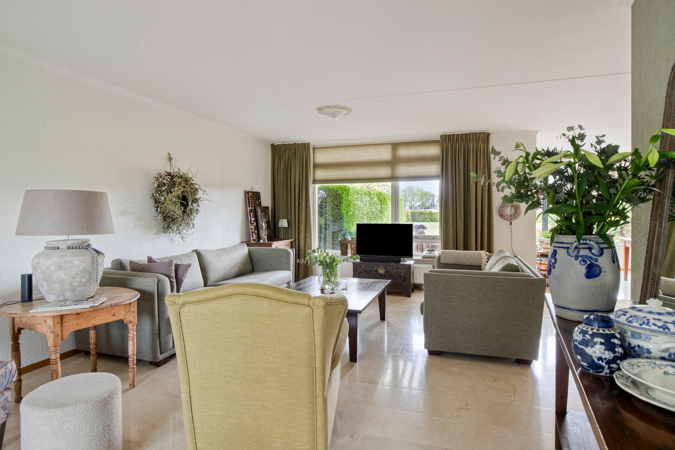 Spacious Four-Bedroom Semi-Detached Home with Countryside Views in Ridderkerk — 9