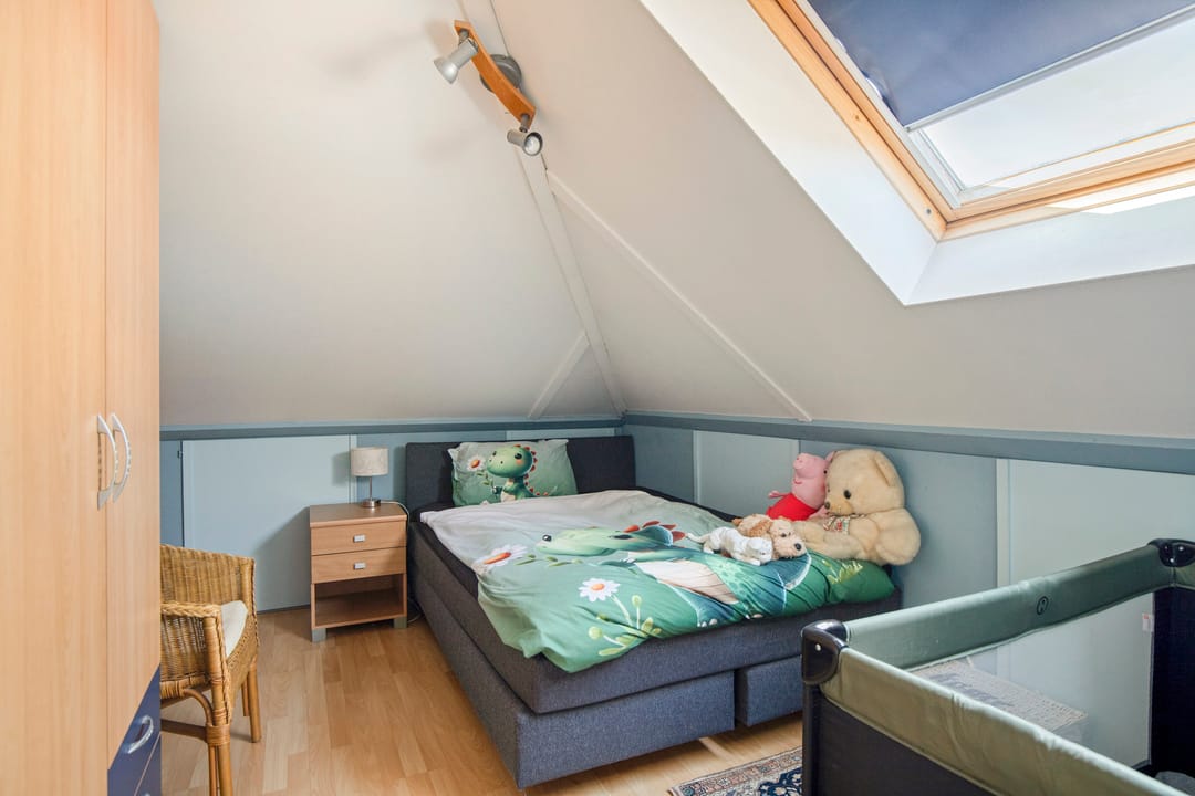 Spacious Four-Bedroom Semi-Detached Home with Countryside Views in Ridderkerk — 26