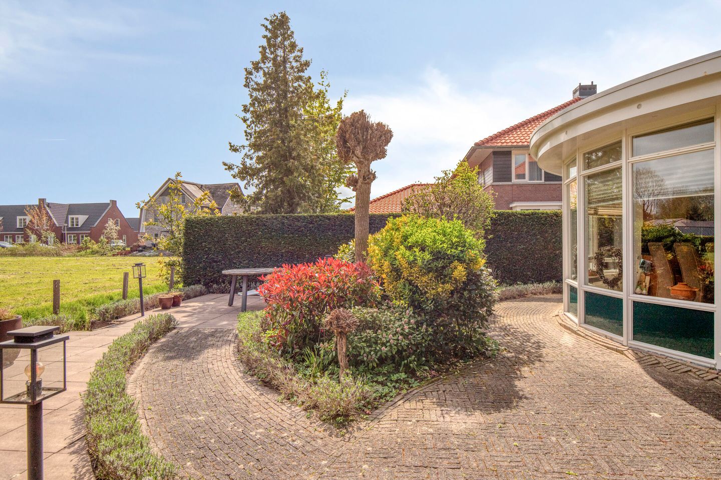 Spacious Four-Bedroom Semi-Detached Home with Countryside Views in Ridderkerk — 29
