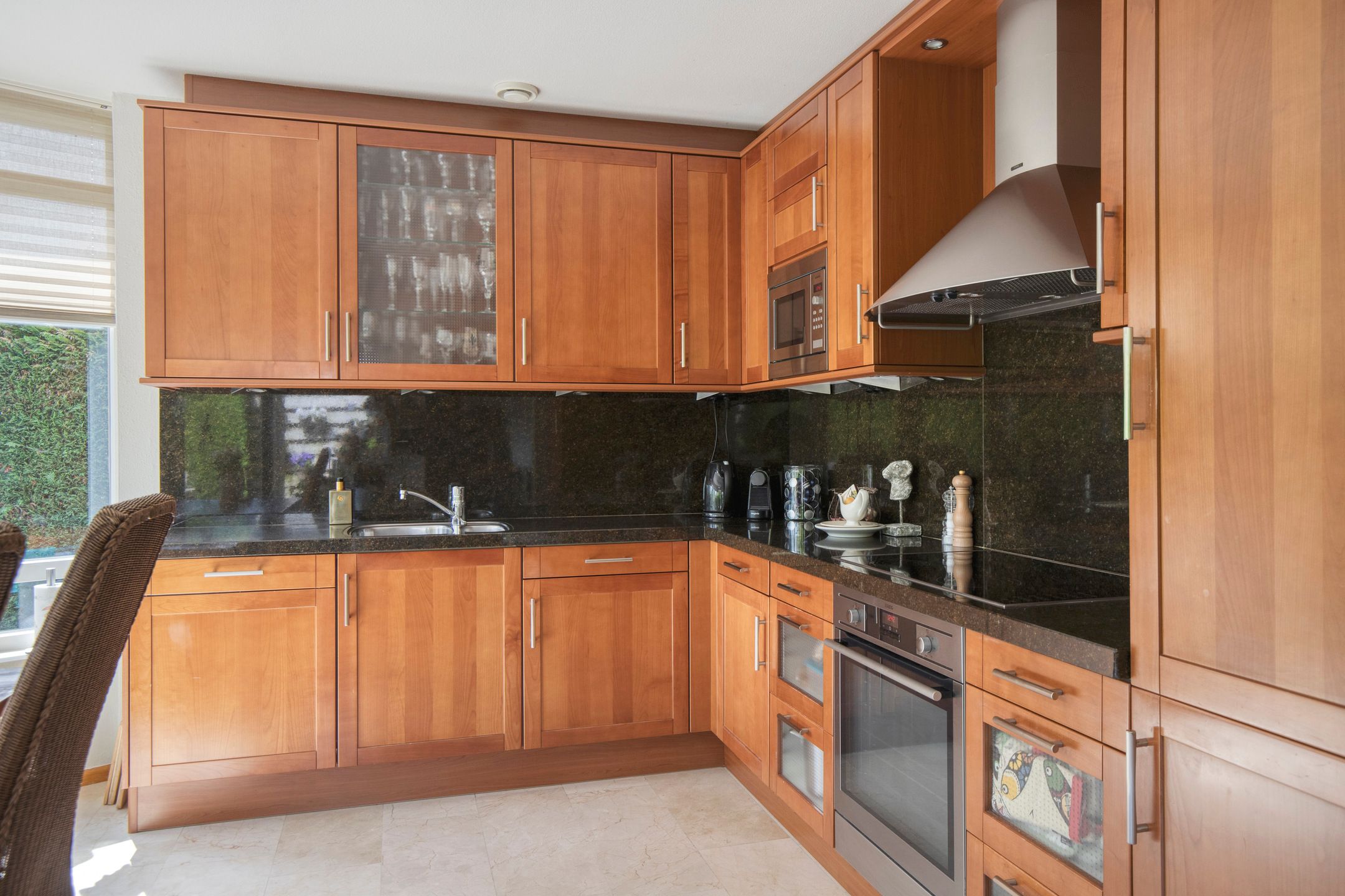 Spacious Four-Bedroom Semi-Detached Home with Countryside Views in Ridderkerk — 12
