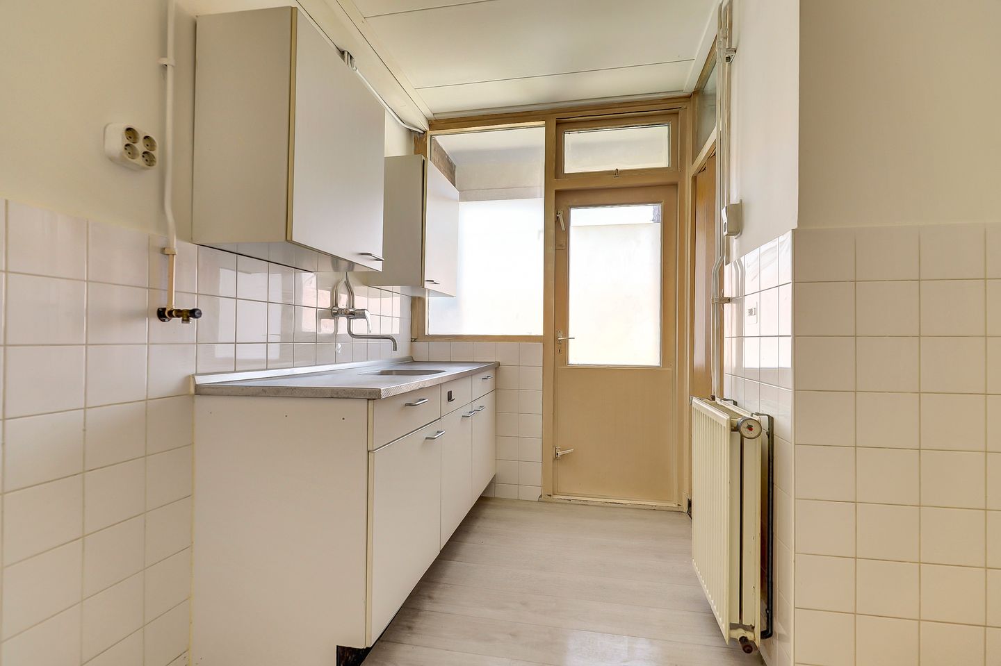 Photo 10 of Idenburgstraat 12