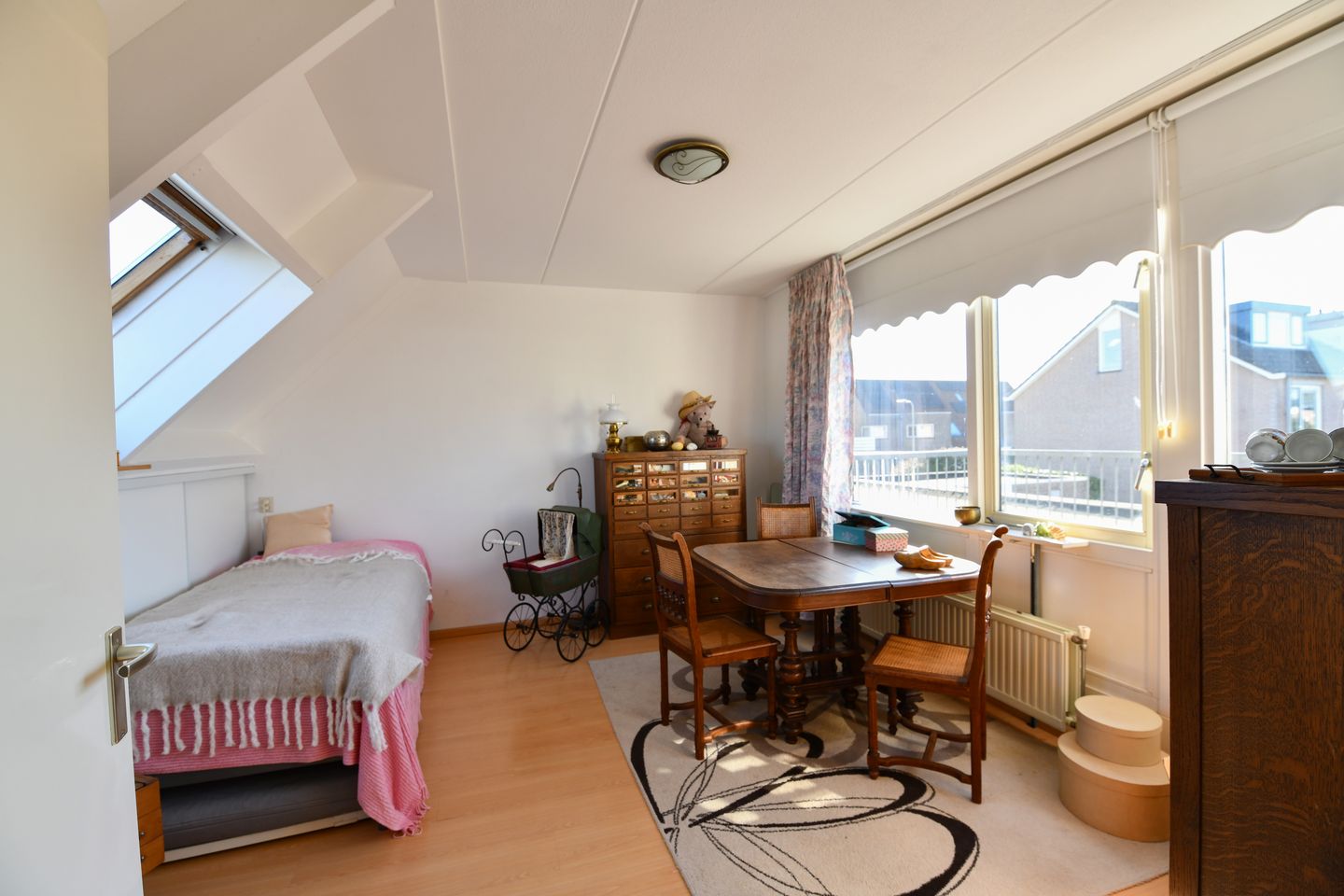 Photo 14 of Burgemeester Diepenhorststraat 59