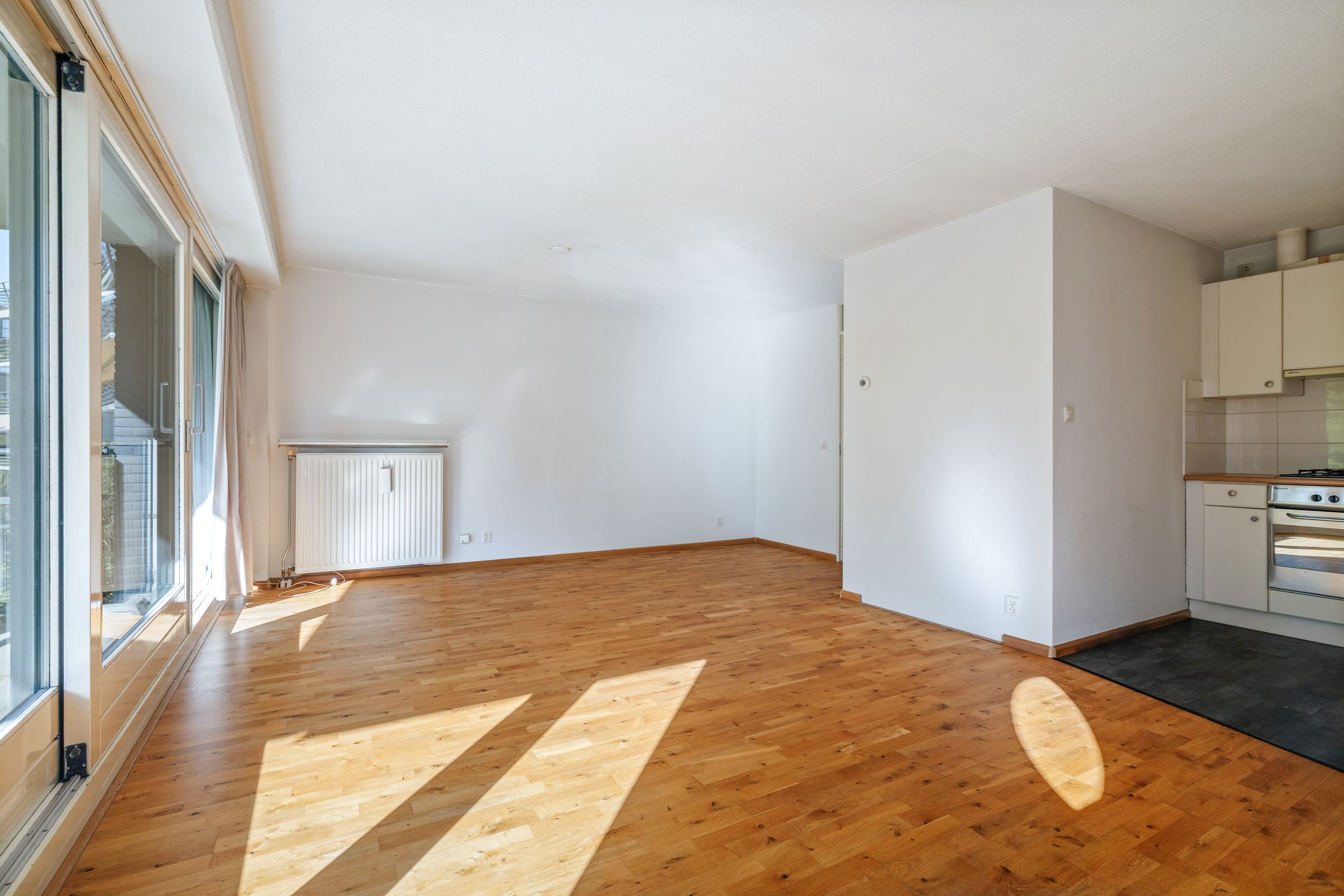 Photo 9 of Kromhoutstraat 6