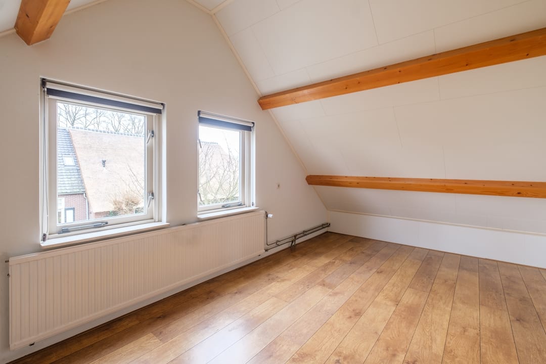 Photo 22 of Oosteinde 64-A