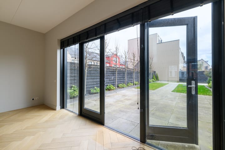Foto 4 van Waadse Poldergracht 26