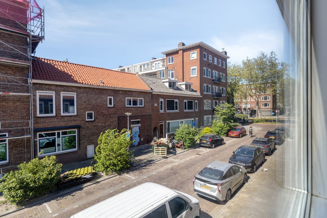 Photo 11 of Flakkeesestraat 61-B