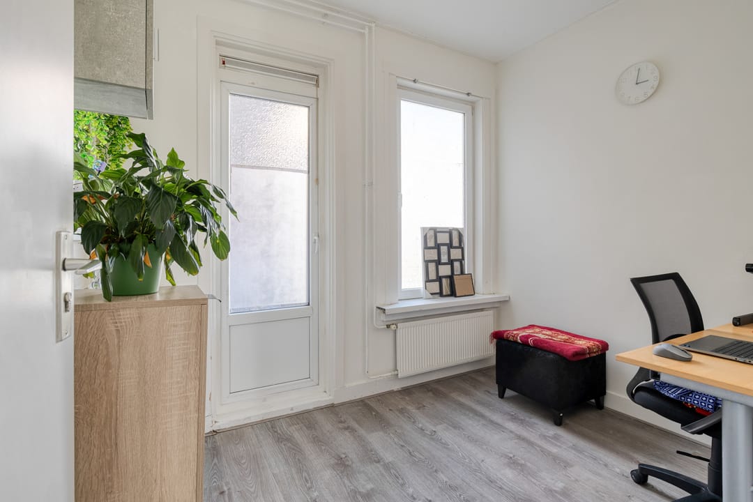 Photo 13 of Flakkeesestraat 61-B