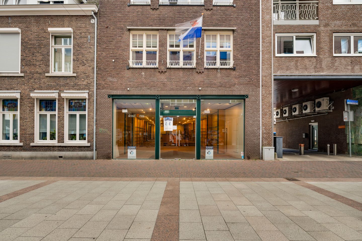 Bekijk foto 3 van Kloosterwandstraat 22