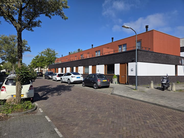 Photo 2 of Sandifortstraat 21