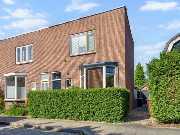 Foto 4 van Engel de Ruijterstraat 12