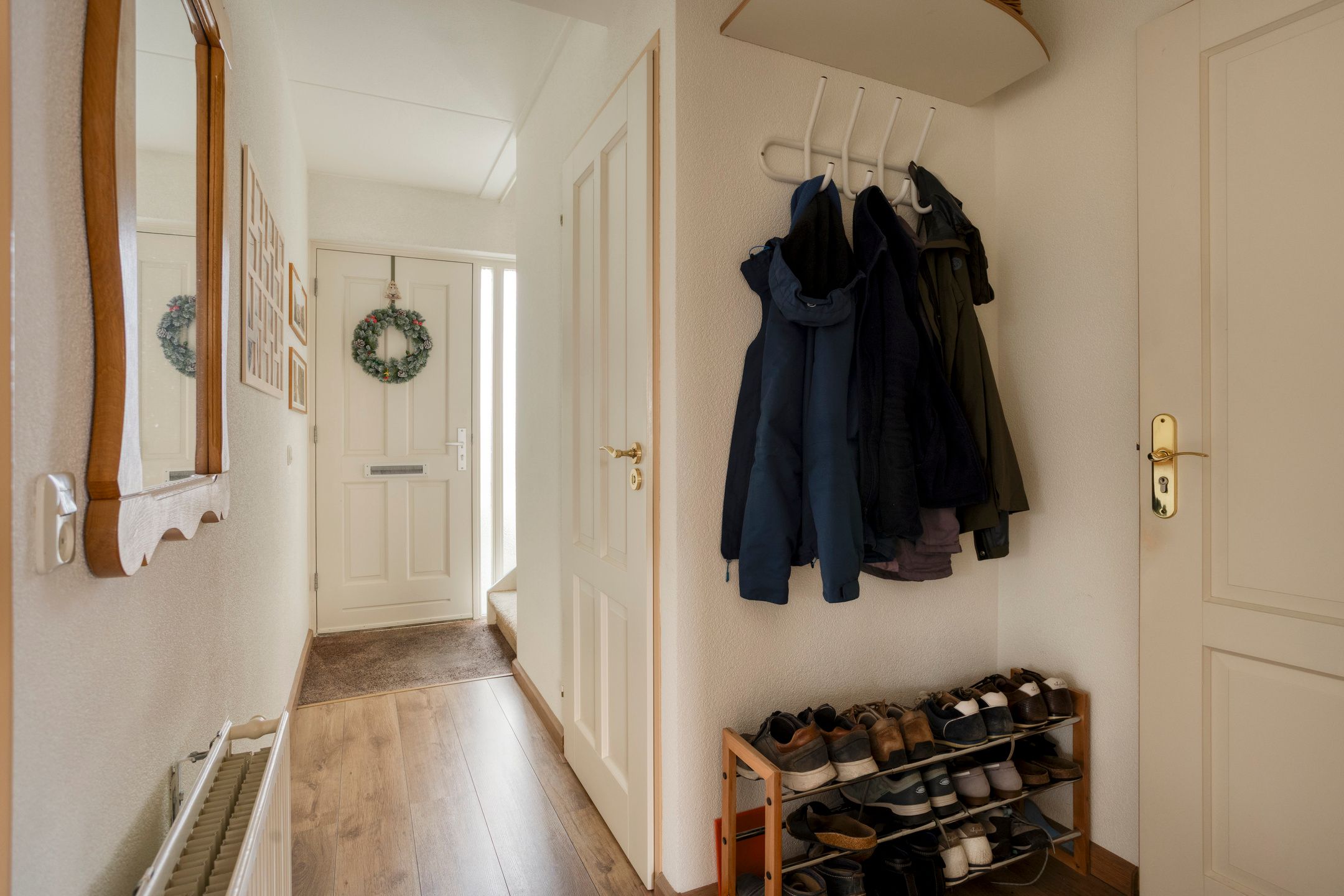 Photo 9 of Almereweg 65