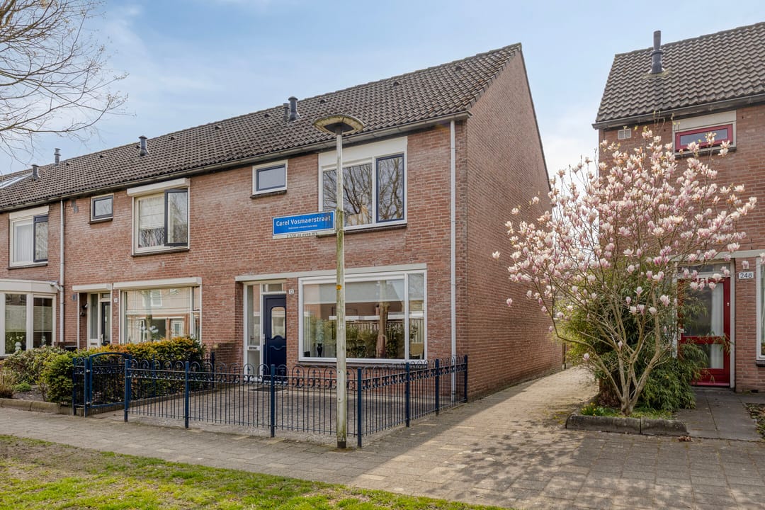 Photo 1 of Carel Vosmaerstraat 12