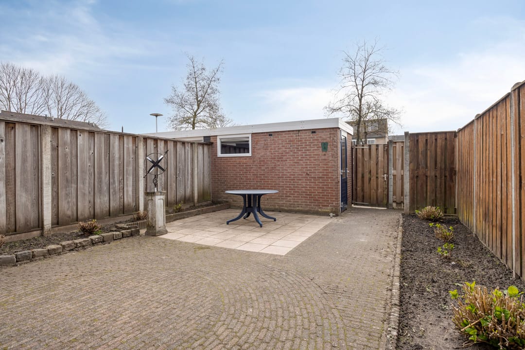 Photo 2 of Carel Vosmaerstraat 12
