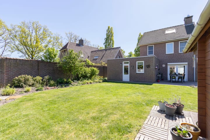 Photo 3 of Smeetjeshofstraat 13