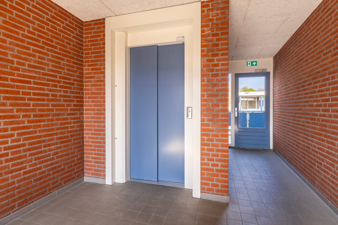 Photo 8 of Schoolstraat 3-21