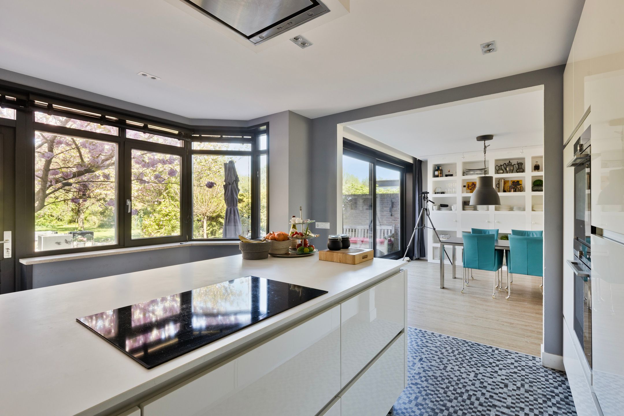 Spacious Detached Waterfront Home with Large Garden Near Utrecht — 21
