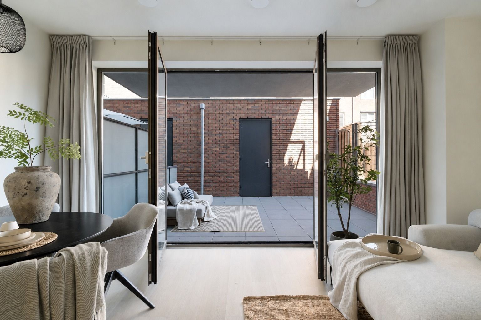 Photo 3 of Brouwhuisstraat 1