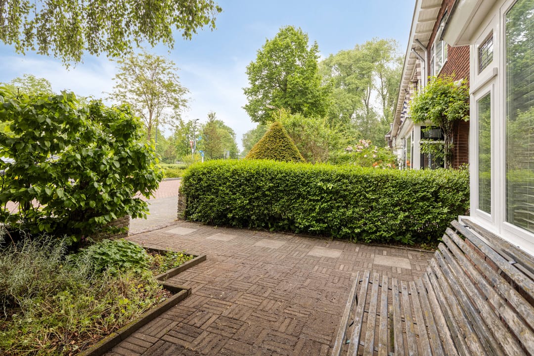 Extended 1930s Family Home in Prime Den Bosch Location — 37