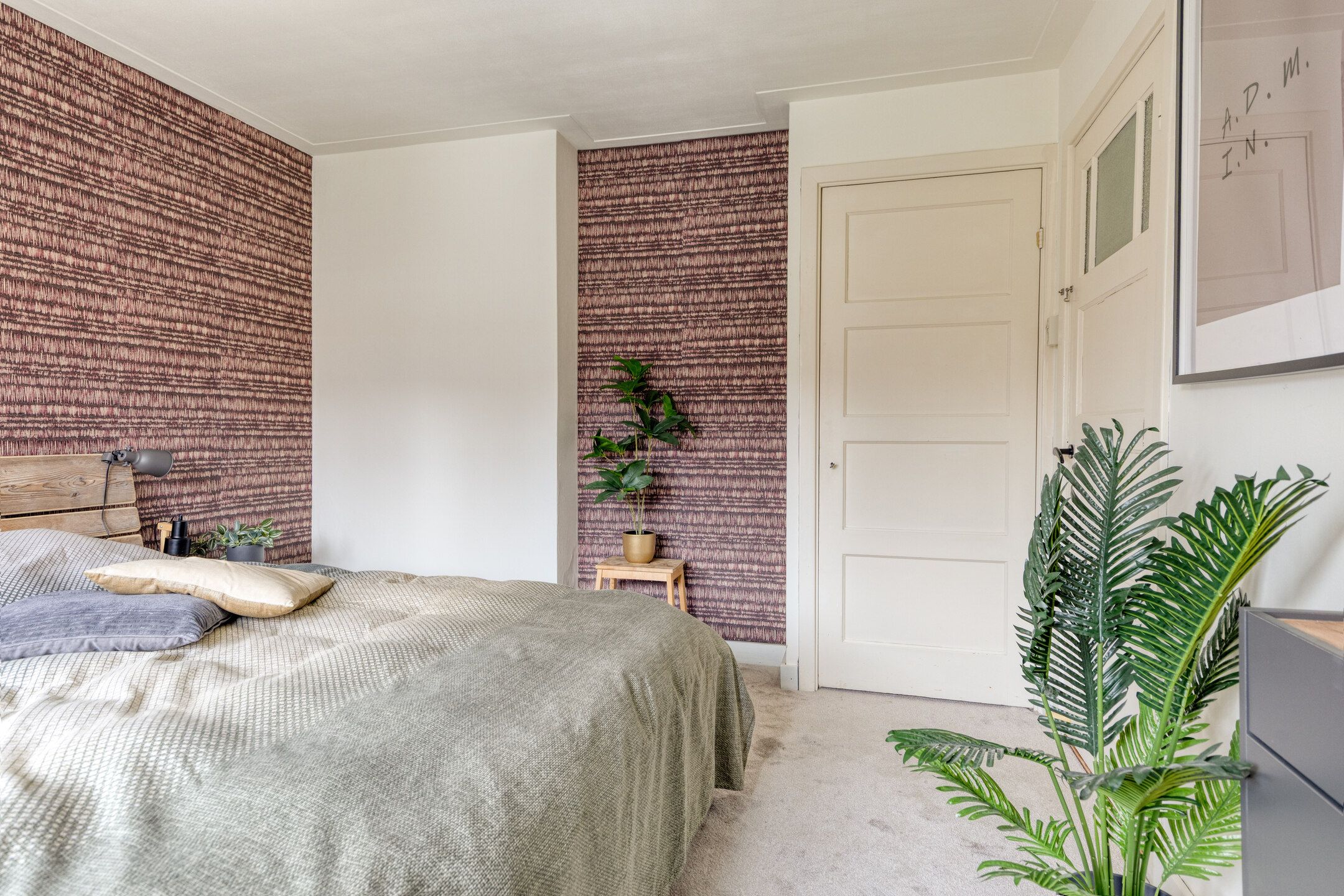 Extended 1930s Family Home in Prime Den Bosch Location — 24
