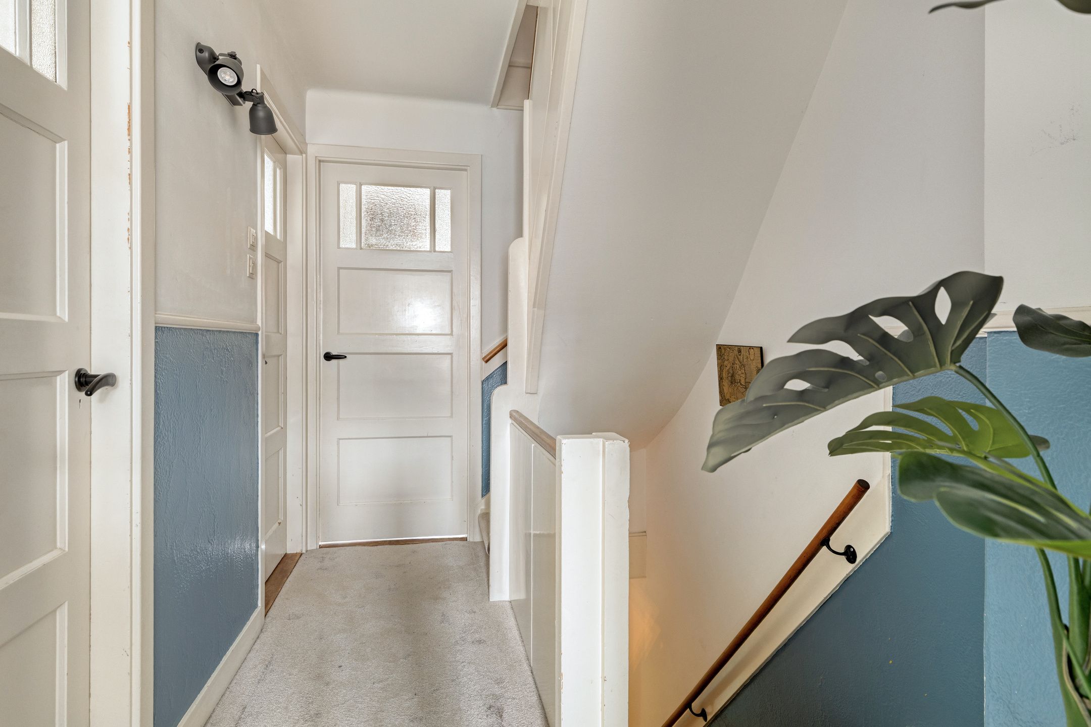 Extended 1930s Family Home in Prime Den Bosch Location — 18