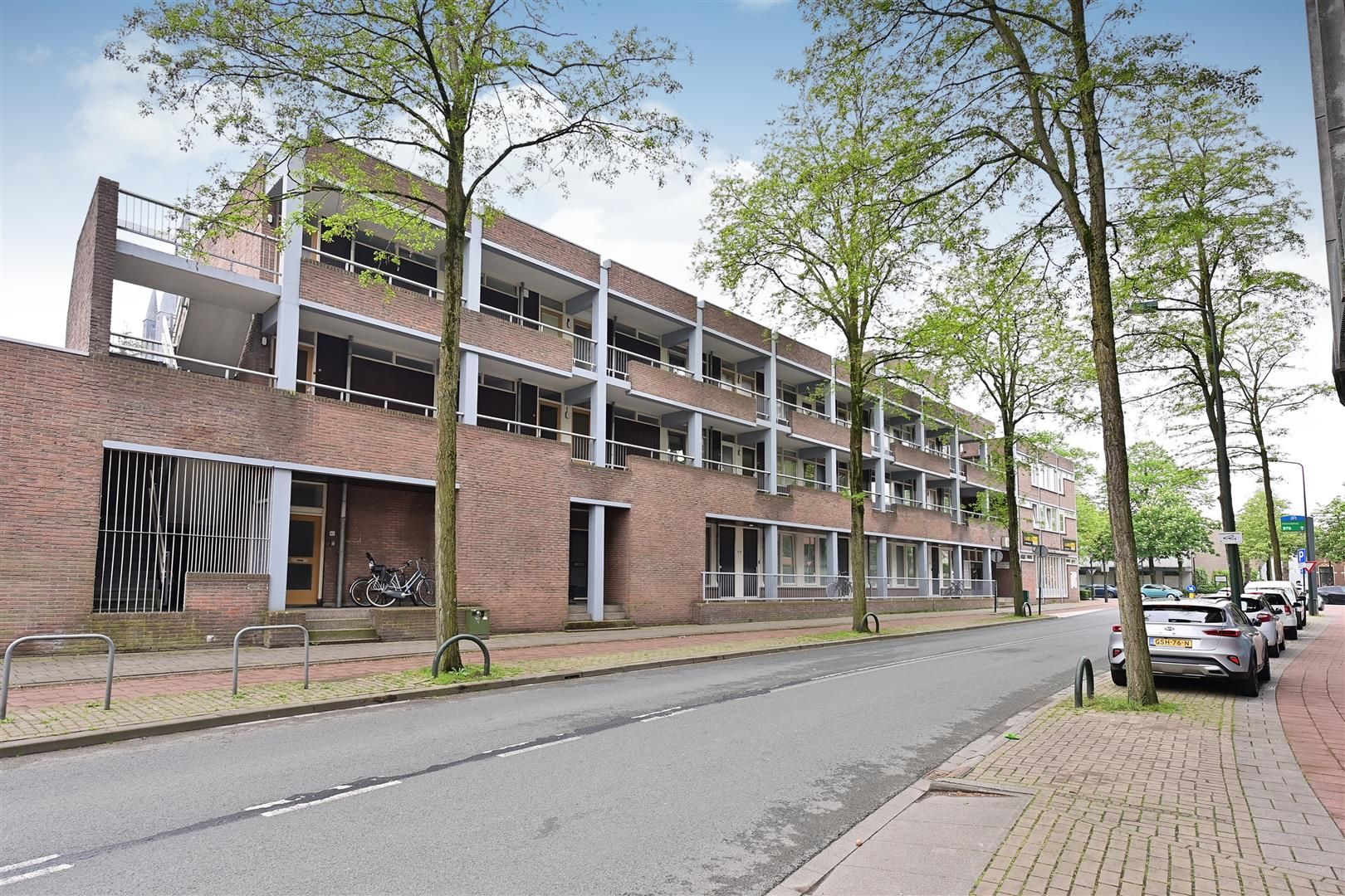 Photo 12 of Prins Bernhardstraat 24