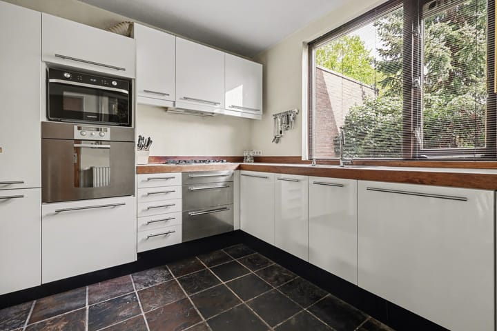 Tussenwoning te koop: Asserlaan 13, Vlijmen