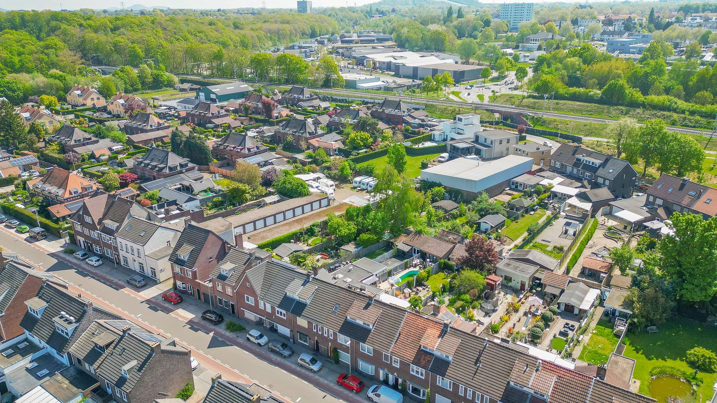 Photo 50 of Schaesbergerweg 172