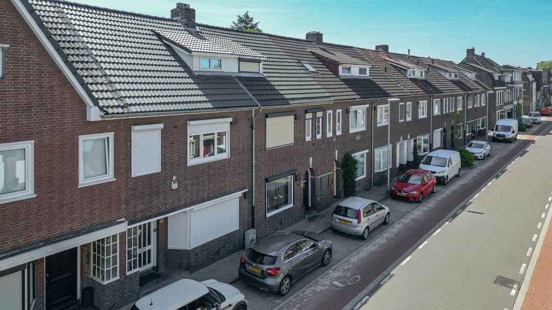 Photo 47 of Schaesbergerweg 172