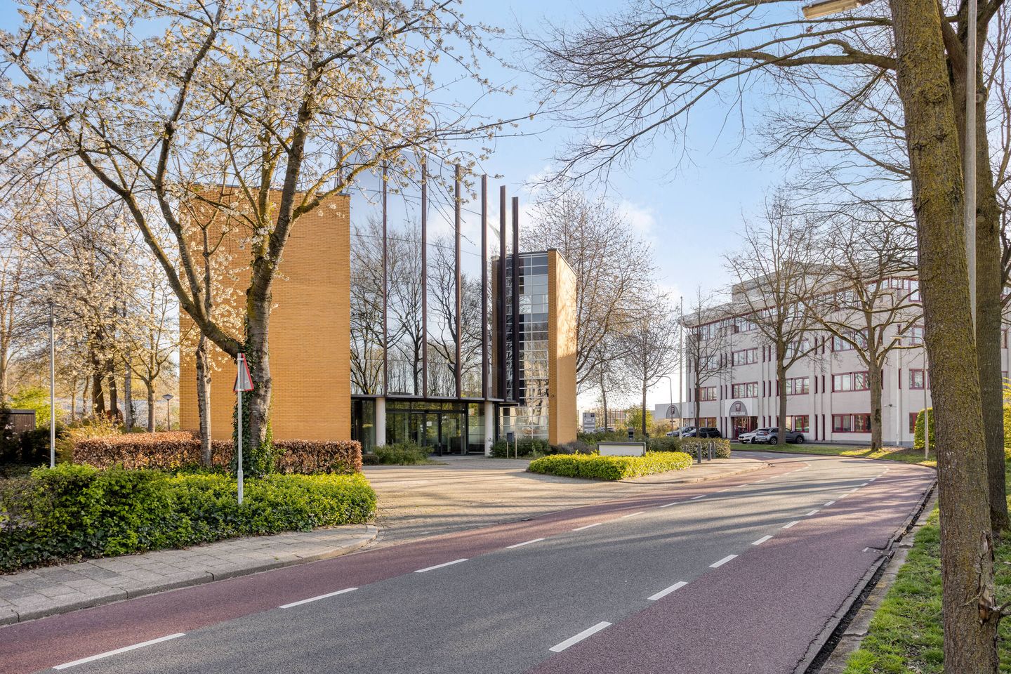 Bekijk foto 3 van Keulenstraat 2