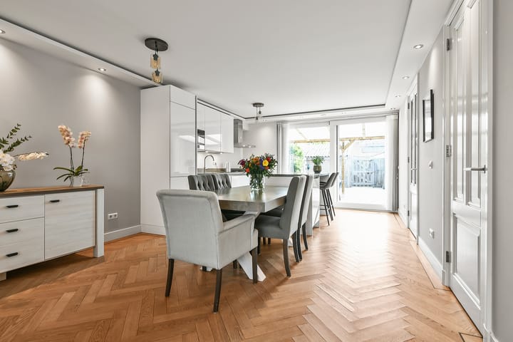 Tussenwoning te koop: Weerterbos 72, Hoofddorp