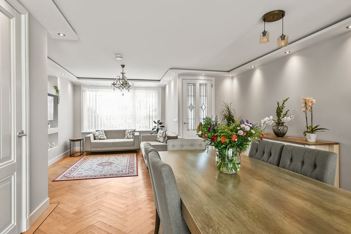 Tussenwoning te koop: Weerterbos 72, Hoofddorp